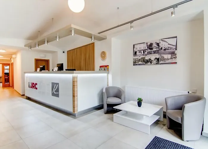 Koflik 4* Страконице